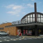 サンマート南店より約２５０メートルです。(周辺)