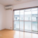 エアコン、照明器具付きです。（現況と異なる場合は現況を優先とします。）(内装)