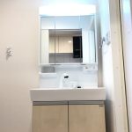 洗髪洗面化粧台