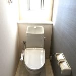 シャワー付きトイレ(内装)