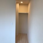 ウォークインクローゼット(内装)
