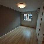 エアコン2台付きです。(内装)